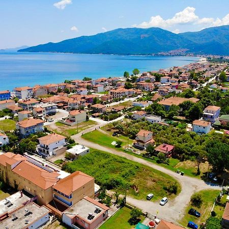 Atlantis Apartments Nea Vrasna Ngoại thất bức ảnh