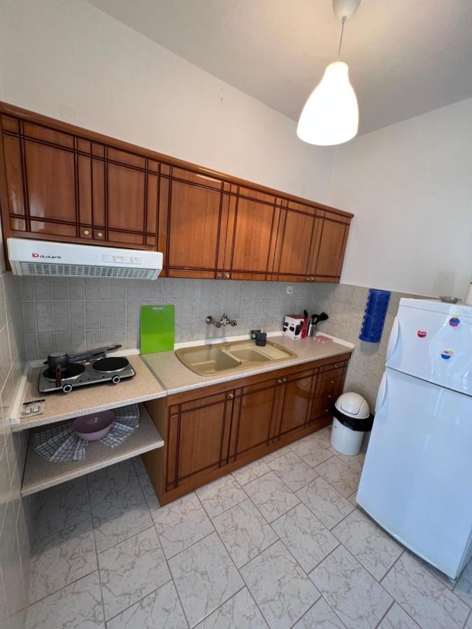 Atlantis Apartments Nea Vrasna Ngoại thất bức ảnh