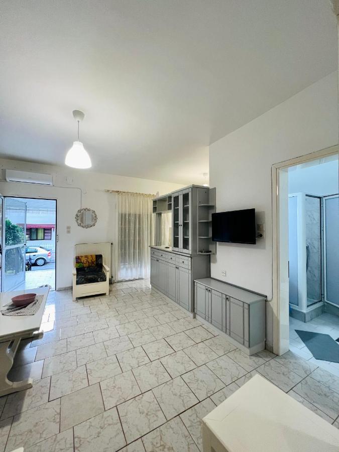 Atlantis Apartments Nea Vrasna Ngoại thất bức ảnh