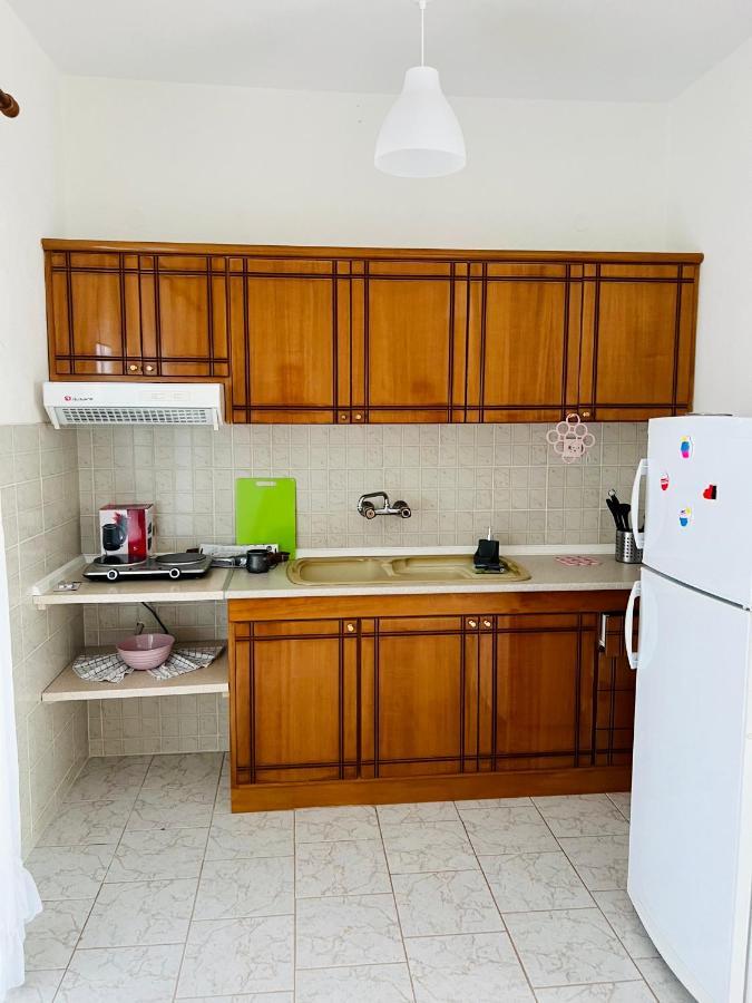 Atlantis Apartments Nea Vrasna Ngoại thất bức ảnh