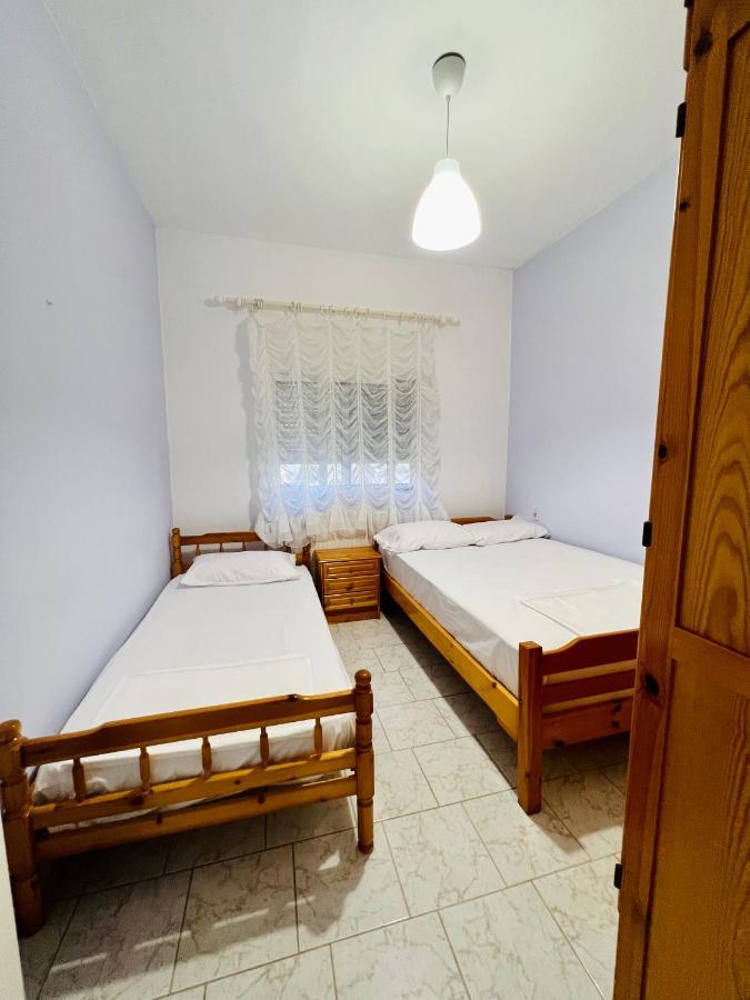 Atlantis Apartments Nea Vrasna Ngoại thất bức ảnh