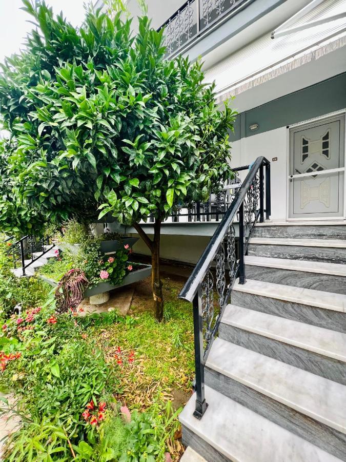 Atlantis Apartments Nea Vrasna Ngoại thất bức ảnh